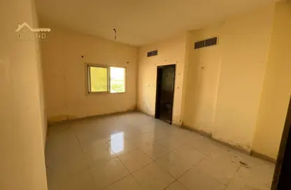 Apartment - Studio - 1 Bathroom for rent in Bu Tina - Al Sharq - Sharjah