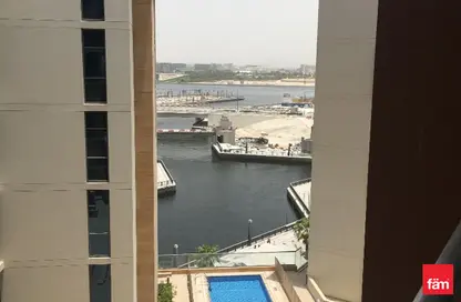 شقة - 1 حمام للايجار في برج دبي وارف 2 - ميناء دبي - الجداف - دبي
