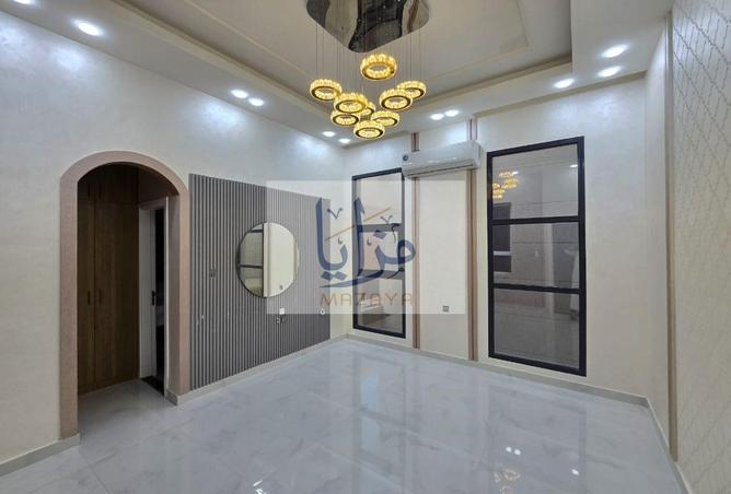 15632841 - Property Image 2