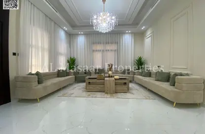 Villa - 5 Bedrooms - 7 Bathrooms for sale in Al Yasmeen 1 - Al Yasmeen - Ajman