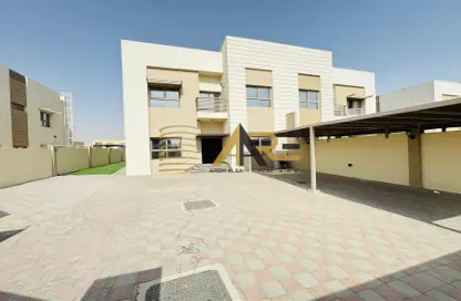 Villa - 5 Bedrooms - 7 Bathrooms for rent in Sharjah Garden City - Sharjah