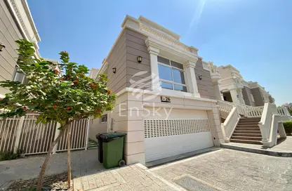Villa - 4 Bedrooms - 5 Bathrooms for rent in Al Forsan Village - Khalifa City - Abu Dhabi