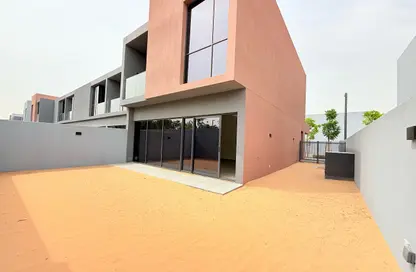 Townhouse - 3 Bedrooms - 4 Bathrooms for rent in Robinia - Masaar - Tilal City - Sharjah