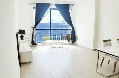 Apartment - 1 Bedroom - 2 Bathrooms for rent in Jumeirah Bay Towers - Jumeirah Lake Towers - Dubai
