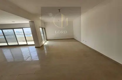 Duplex - 3 Bedrooms - 3 Bathrooms for rent in Manara Tower - Al Khalidiya - Abu Dhabi