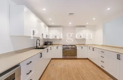 Villa - 4 Bedrooms - 5 Bathrooms for sale in Bayti Townhouses - Al Hamra Village - Ras Al Khaimah