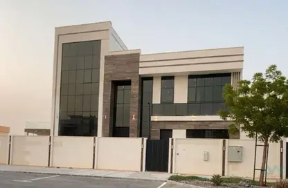 Villa - 5 Bedrooms - 6 Bathrooms for sale in Alreeman II - Al Shamkha - Abu Dhabi