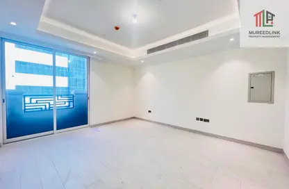 Apartment - 1 Bedroom - 2 Bathrooms for rent in Electra Street - Abu Dhabi