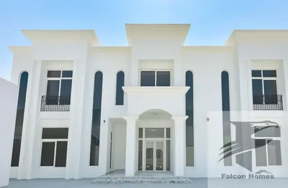Villa - 6 Bedrooms - 7 Bathrooms for rent in Nad Al Sheba Gardens - Nad Al Sheba 1 - Nad Al Sheba - Dubai