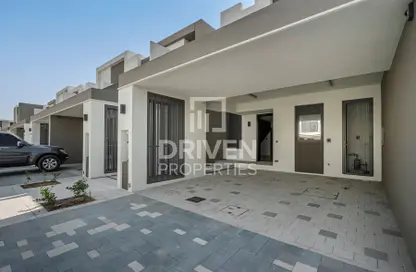 Townhouse - 3 Bedrooms - 4 Bathrooms for rent in Aura Gardens - Tilal Al Ghaf - Dubai