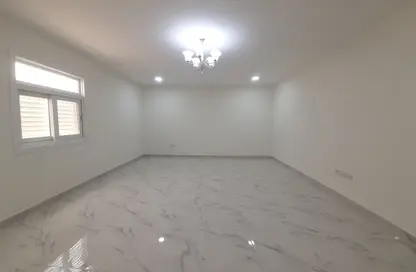 Villa - 4 Bedrooms - 5 Bathrooms for rent in Mohamed Bin Zayed Centre - Mohamed Bin Zayed City - Abu Dhabi