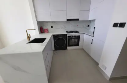 Apartment - 1 Bedroom - 2 Bathrooms for rent in Binghatti Tulip - Jumeirah Village Circle - Dubai
