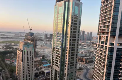 Apartment - 2 Bedrooms - 3 Bathrooms for rent in The Royal Oceanic - Dubai Marina - Dubai