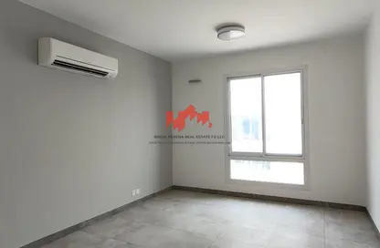 Villa - 3 Bedrooms - 4 Bathrooms for rent in Khuzam - Ras Al Khaimah