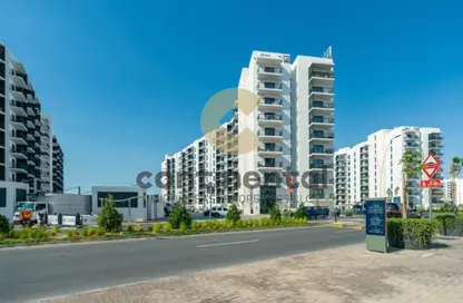 Apartment - 2 Bedrooms - 2 Bathrooms for sale in Waters Edge - Yas Island - Abu Dhabi