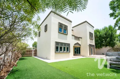 Villa - 3 Bedrooms - 4 Bathrooms for rent in Regional - Jumeirah Park - Dubai