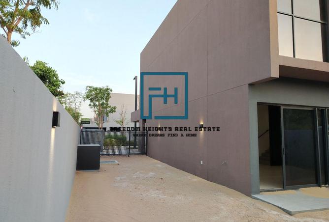 15604403 - Property Image 2