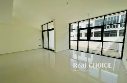 Empty Room image for: Townhouse - 3 Bedrooms - 5 Bathrooms for sale in Centaury - The Roots DAMAC Hills 2 - Damac Hills 2 - Dubai, Image 1