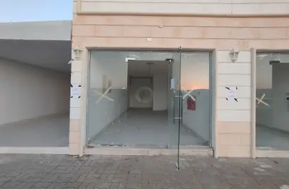 Shop - Studio for rent in Wadi AL AIN 1 - Al Noud - Al Ain