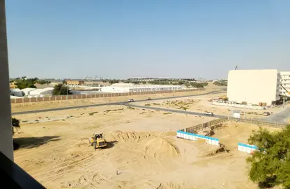 شقة - غرفة نوم - 2 حمامات للايجار في الفلاح - تجارية مويلح - الشارقة