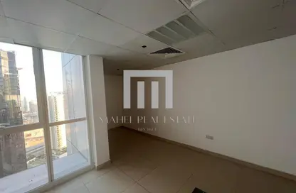 Empty Room image for: Office Space - Studio - 1 Bathroom for rent in The Exchange - Business Bay - Dubai, Image 1