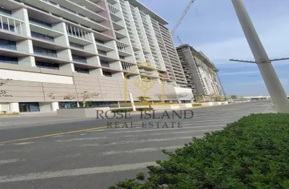 Apartment - 3 Bedrooms - 4 Bathrooms for sale in Al Maryah Vista 2 - Al Maryah Island - Abu Dhabi