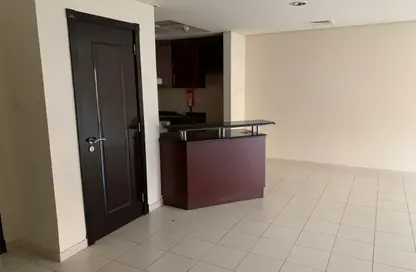 شقة - غرفة نوم - 2 حمامات للبيع في بناية  38إلى107 - طراز البحر المتوسط - ديسكفري غاردنز - دبي