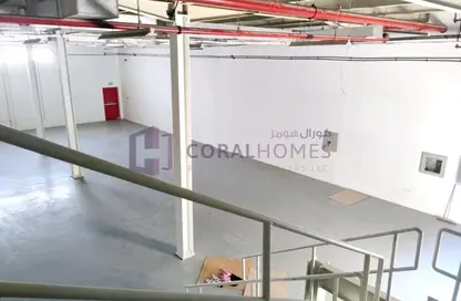 Warehouse - Studio - 1 Bathroom for rent in Nadd Al Hammar - Dubai