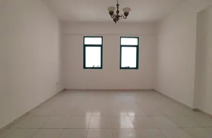 Apartment - 2 Bedrooms - 2 Bathrooms for rent in New Al Taawun Road - Al Taawun - Sharjah