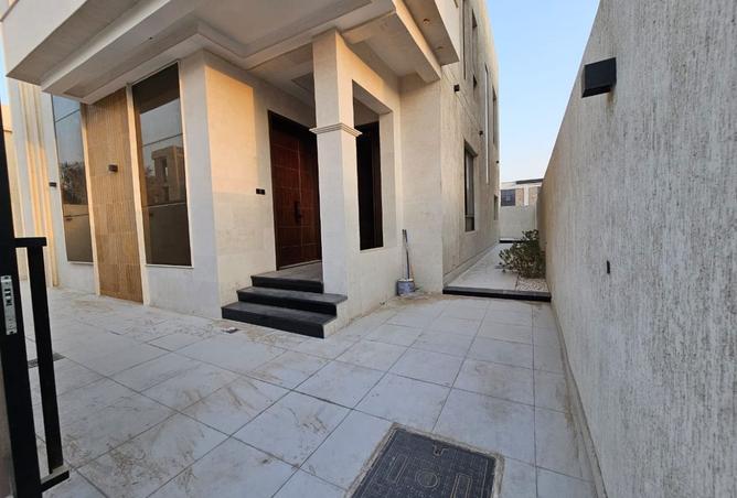 15422033 - Property Image 2