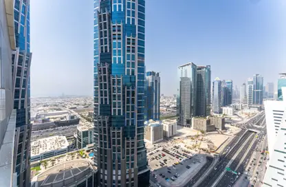 شقة - 1 حمام للايجار في ذا كورت تاور - الخليج التجاري - دبي