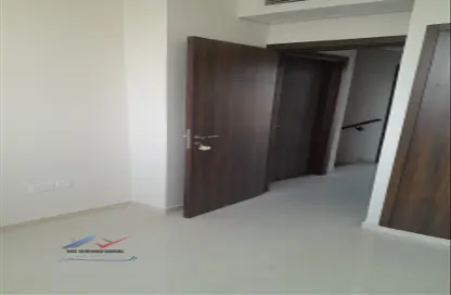 Empty Room image for: Townhouse - 4 Bedrooms - 4 Bathrooms for rent in Victoria - Damac Hills 2 - Dubai, Image 1