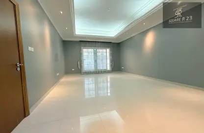 Apartment - 1 Bathroom for rent in Madinat Al Riyad - Abu Dhabi