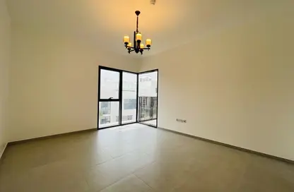 Apartment - 2 Bedrooms - 4 Bathrooms for rent in Nad Al Hamar Avenues - Nadd Al Hammar - Dubai