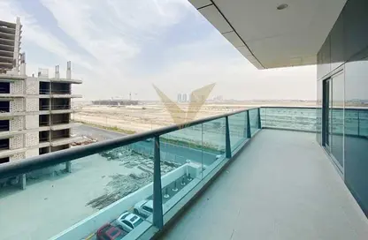 شقة - غرفة نوم - 2 حمامات للايجار في برمودا فيوز - مدينة دبي الرياضية - دبي