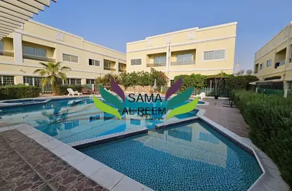 فيلا - 4 غرف نوم - 3 حمامات للايجار في فلل الجميرا 1 - جميرا 1 - جميرا - دبي فيلا - 4 غرف نوم - 3 حمامات للايجار في فلل الجميرا 1 - جميرا 1 - جميرا - دبي