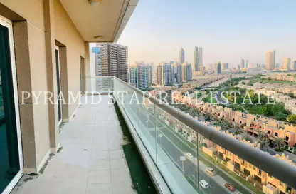 Apartment - 2 Bedrooms - 3 Bathrooms for rent in Golf View Residence - Dubai Sports City - Dubai