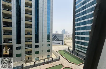 شقة - 2 غرف نوم - 2 حمامات للبيع في أورينت تاور 2 - أورينت تاور - البستان - عجمان