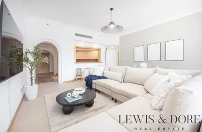 Apartment - 2 Bedrooms - 4 Bathrooms for rent in Al Habool - Shoreline Apartments - Palm Jumeirah - Dubai