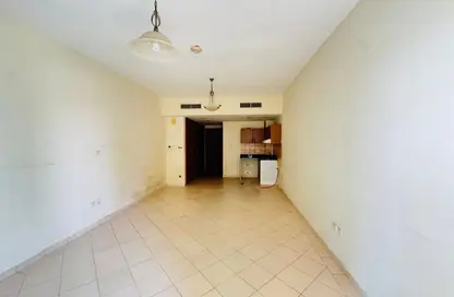 Apartment - Studio - 1 Bathroom for rent in Lago Vista B - Lago Vista - Dubai Production City (IMPZ) - Dubai
