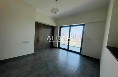 Apartment - 1 Bedroom - 2 Bathrooms for rent in Alpha Green Tower - Jumeirah Village Circle - Dubai