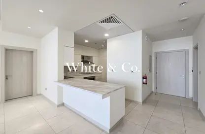 Apartment - 2 Bedrooms - 3 Bathrooms for rent in Emerald - Tiara Residences - Palm Jumeirah - Dubai