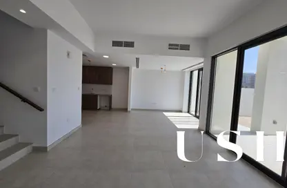 Townhouse - 3 Bedrooms - 3 Bathrooms for sale in Shams Townhouses - Town Square - Dubai