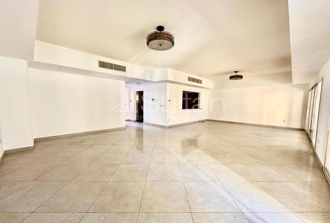 14239068 - Property Main Image