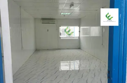 Empty Room image for: Labor Camp - Studio for rent in M-44 - Mussafah Industrial Area - Mussafah - Abu Dhabi, Image 1