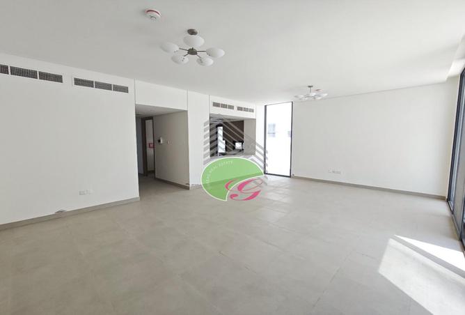 15238117 - Property Image 2