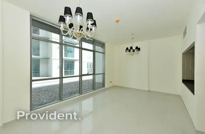 Empty Room image for: Apartment - 1 Bedroom - 1 Bathroom for sale in The Polo Residence - Meydan Avenue - Meydan - Dubai, Image 1