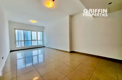 Apartment - 1 Bedroom - 2 Bathrooms for rent in Lake Point Tower - JLT Cluster N - Jumeirah Lake Towers - Dubai