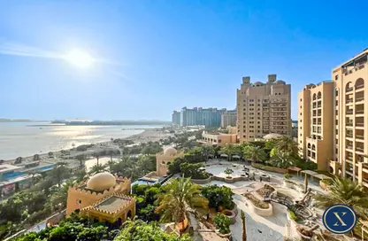 Apartment - 2 Bedrooms - 3 Bathrooms for rent in The Fairmont Palm Residence South - The Fairmont Palm Residences - Palm Jumeirah - Dubai