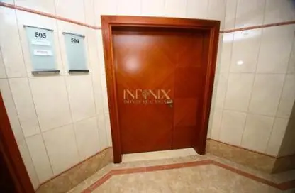 Office Space - Studio - 1 Bathroom for rent in Fairmont Hotel - Sheikh Zayed Road - Dubai